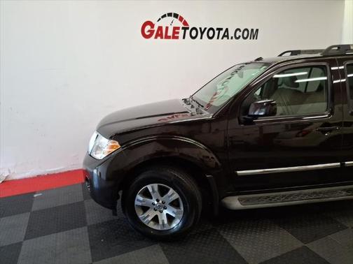 2012 Nissan Pathfinder Silver