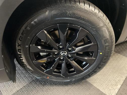 2023 Mazda CX-50 2.5 S Preferred Plus Package