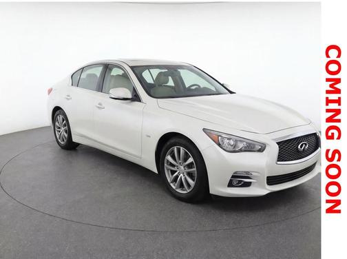 2015 INFINITI Q50 Premium