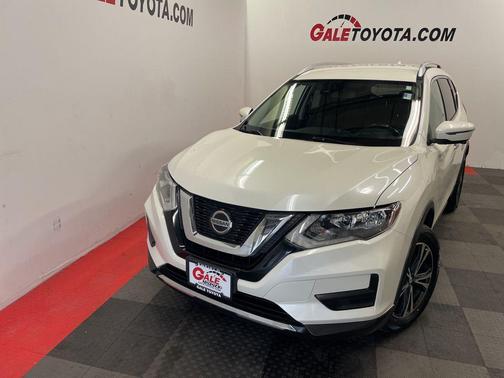 2020 Nissan Rogue SV