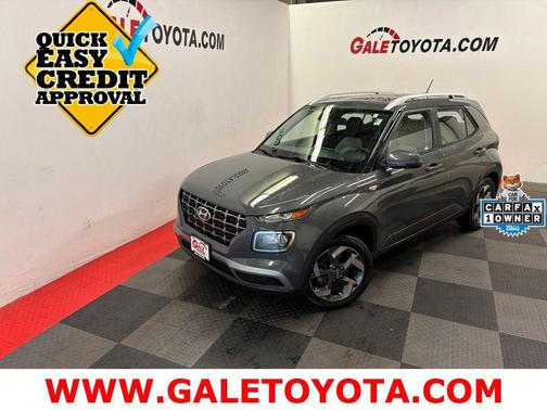 Ecotronic Gray 2023 Hyundai VENUE SEL