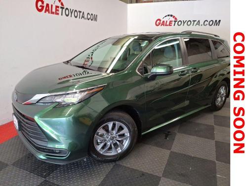 Cypress 2023 Toyota Sienna LE
