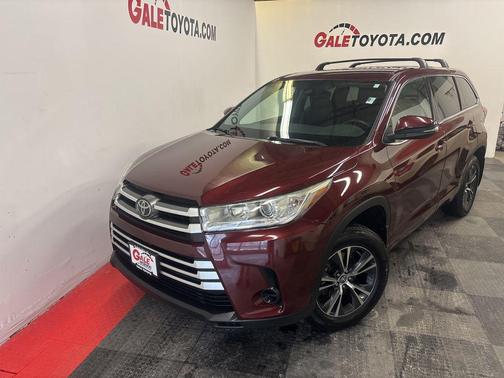 2017 Toyota Highlander LE