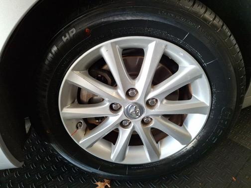 2011 Toyota Camry XLE