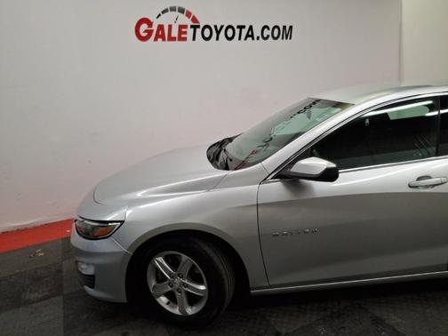 2022 Chevrolet Malibu FWD LT