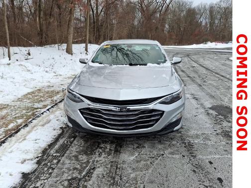 2022 Chevrolet Malibu FWD LT
