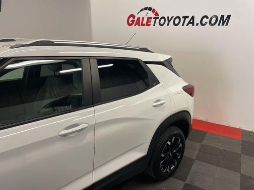 Summit White 2021 Chevrolet Trailblazer LT