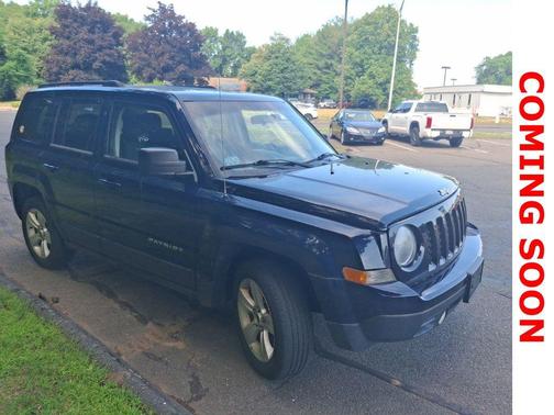 True Blue Pearlcoat 2014 Jeep Patriot Latitude