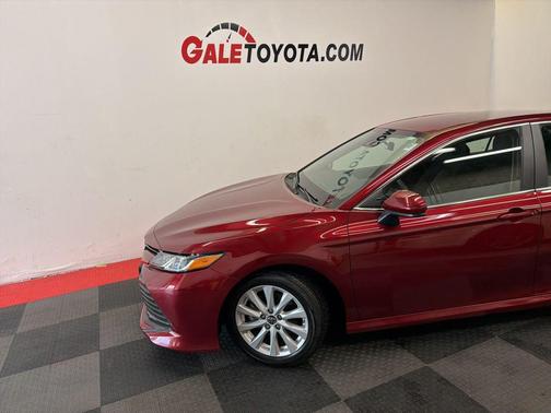 Ruby Flare Pearl 2019 Toyota Camry LE