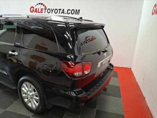 2022 Toyota Sequoia Platinum