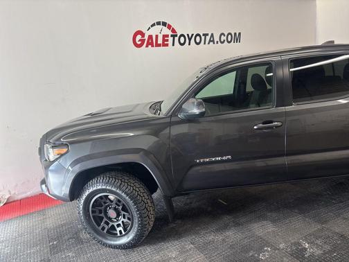 2022 Toyota Tacoma TRD Sport