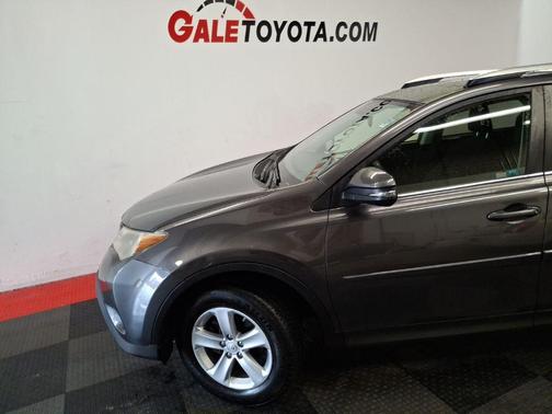 2013 Toyota RAV4 XLE