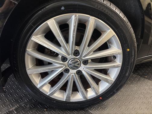 2013 Volkswagen Jetta SEL