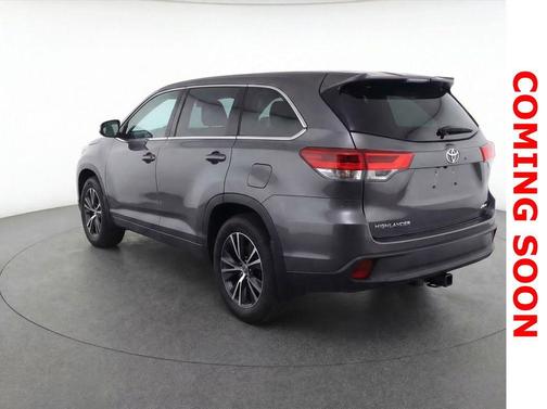 2018 Toyota Highlander LE