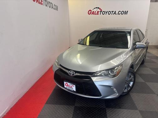 2016 Toyota Camry SE