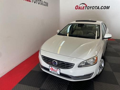 2014 Volvo S60 T5 Platinum