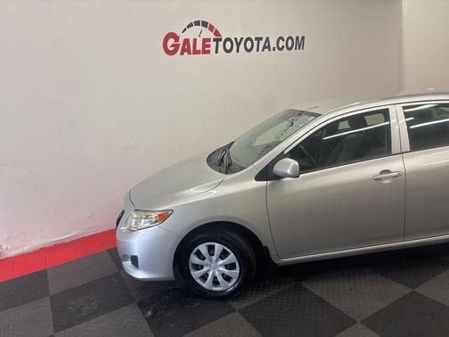 2009 Toyota Corolla LE
