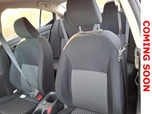 2022 Nissan Versa 1.6 S