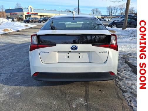 2022 Toyota Prius LE