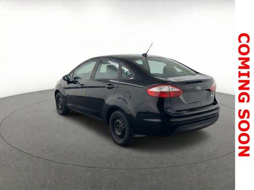 Tuxedo Black Metallic 2013 Ford Fiesta SE