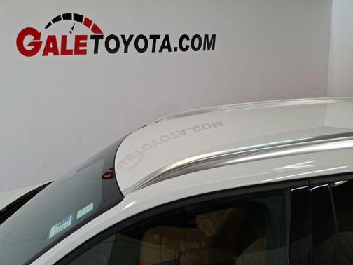 2020 Volvo XC40 T4 Momentum