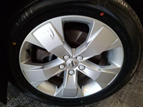 2020 Volvo XC40 T4 Momentum