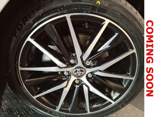 Ice Edge 2023 Toyota Camry SE