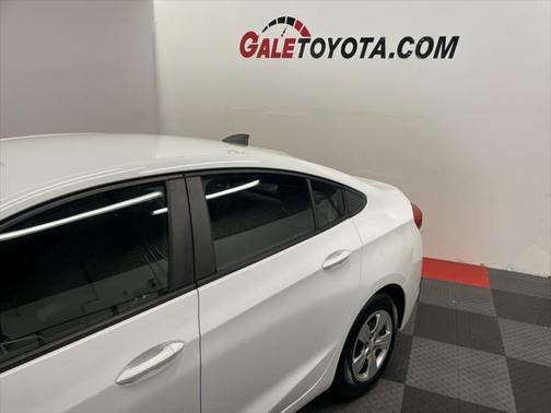 2016 Chevrolet Cruze LS Auto