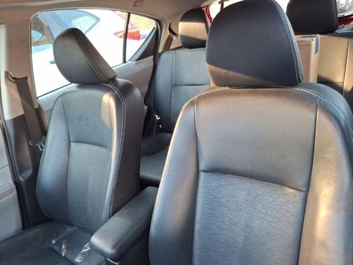 2012 Toyota Prius c Four