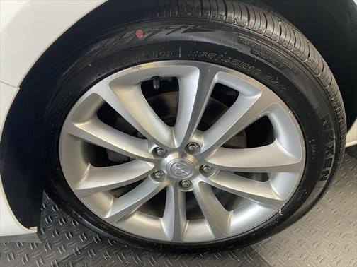 2014 Buick Verano Leather Group