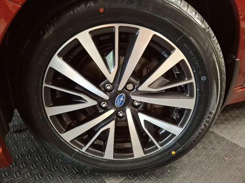 2019 Subaru Legacy Base