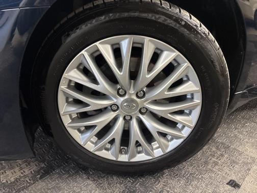 2016 INFINITI Q70L 3.7X