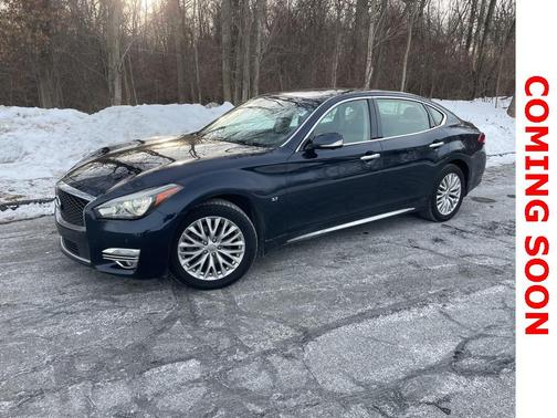 2016 INFINITI Q70L 3.7X