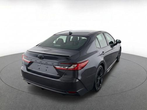 Underground 2026 Toyota Camry SE