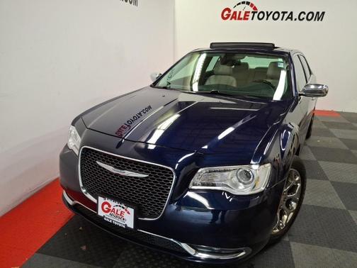 2016 Chrysler 300 S