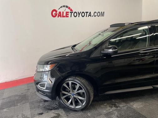 2017 Ford Edge Sport