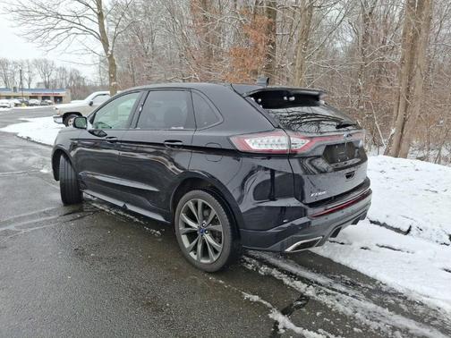 2017 Ford Edge Sport