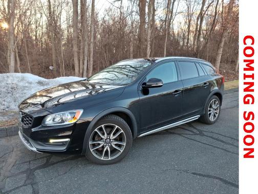 2016 Volvo V60 Cross Country T5