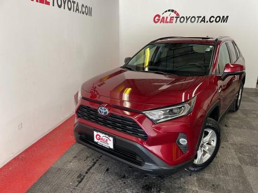 2021 Toyota RAV4 Hybrid XLE