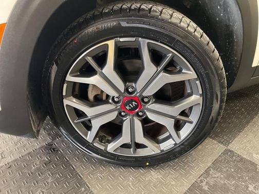 2021 Kia Seltos SX Turbo