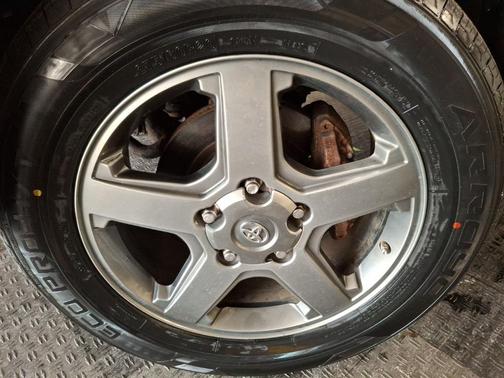 2012 Toyota Tundra Grade