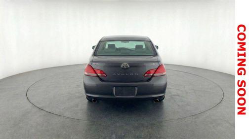 2008 Toyota Avalon XLS