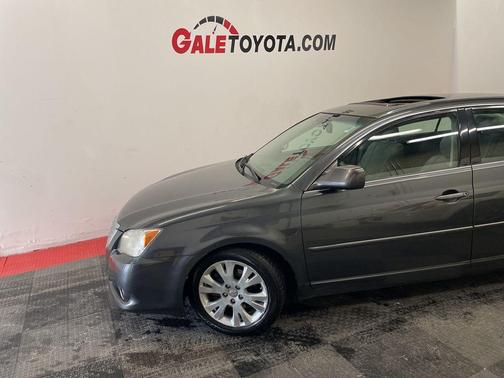 2008 Toyota Avalon XLS