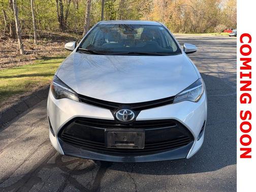 Classic Silver Metallic 2017 Toyota Corolla LE