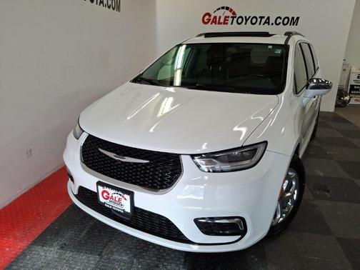 2022 Chrysler Pacifica Limited