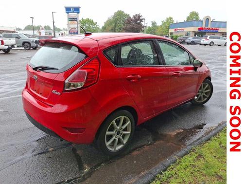 Race Red 2015 Ford Fiesta SE