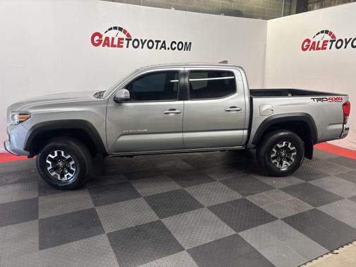 2017 Toyota Tacoma Base