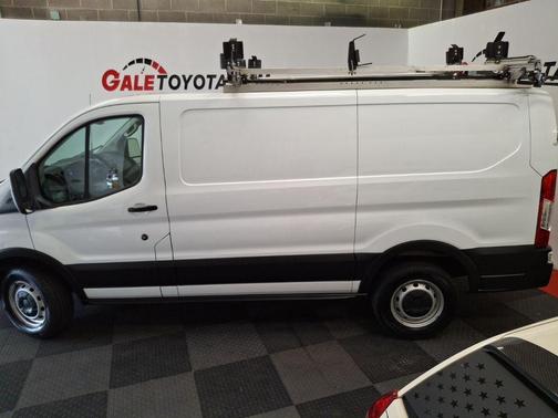 Oxford White 2019 Ford Transit-250 Base