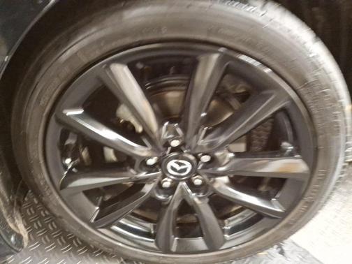 2024 Mazda Mazda3 FWD w/Premium Package