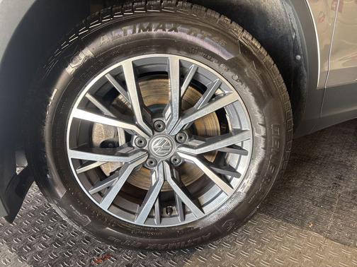 2020 Volkswagen Tiguan 2.0T SE 4MOTION